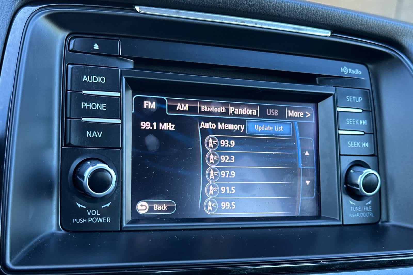 Used 2015 MAZDA MAZDA6 Touring FWD image 17