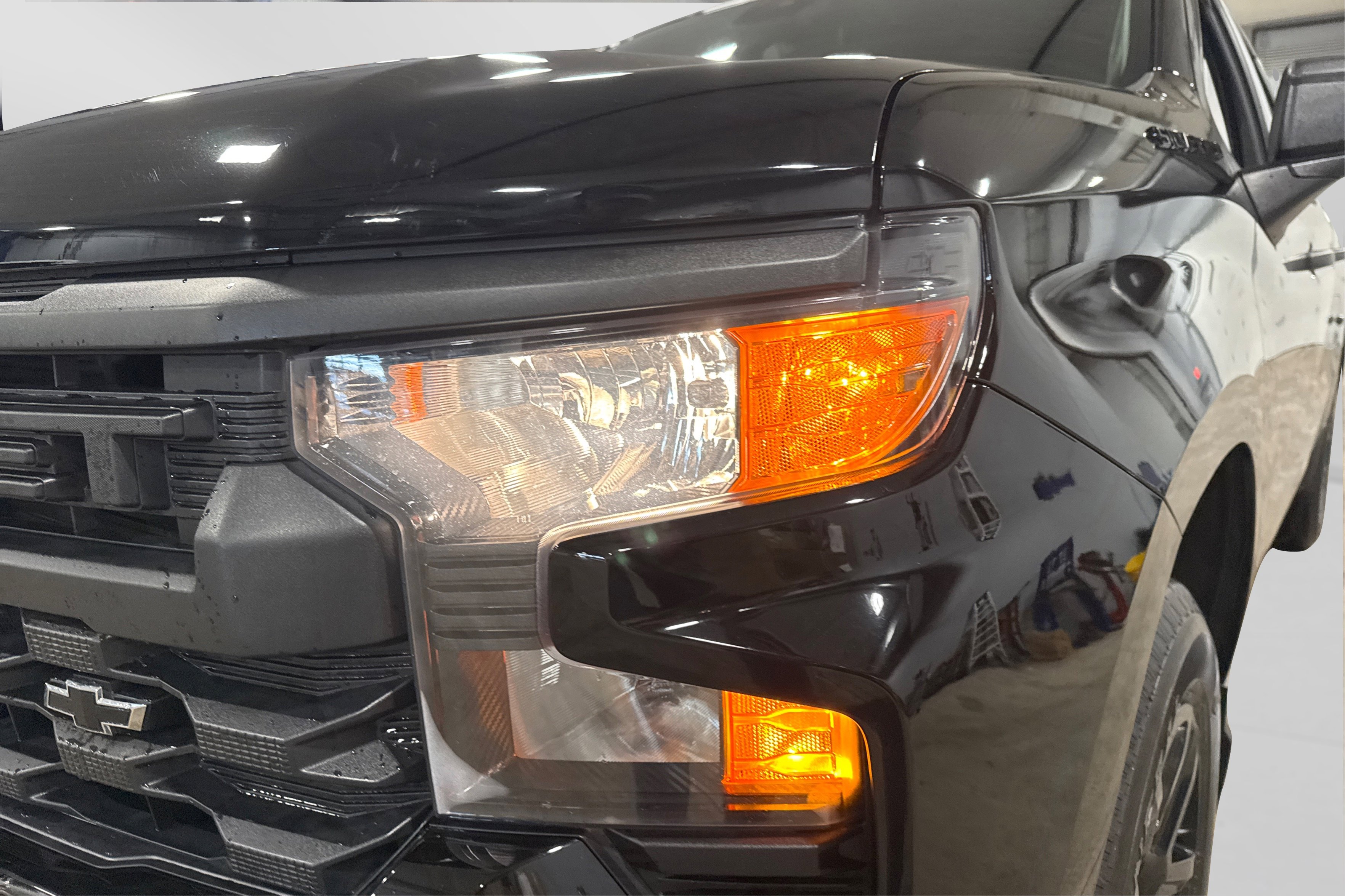 Used 2023 Chevrolet Silverado 1500 Custom image 14