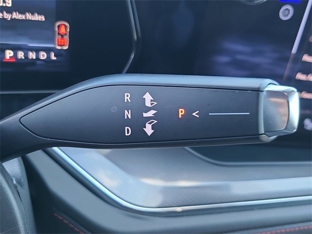 Used 2025 Chevrolet Suburban RST image 36