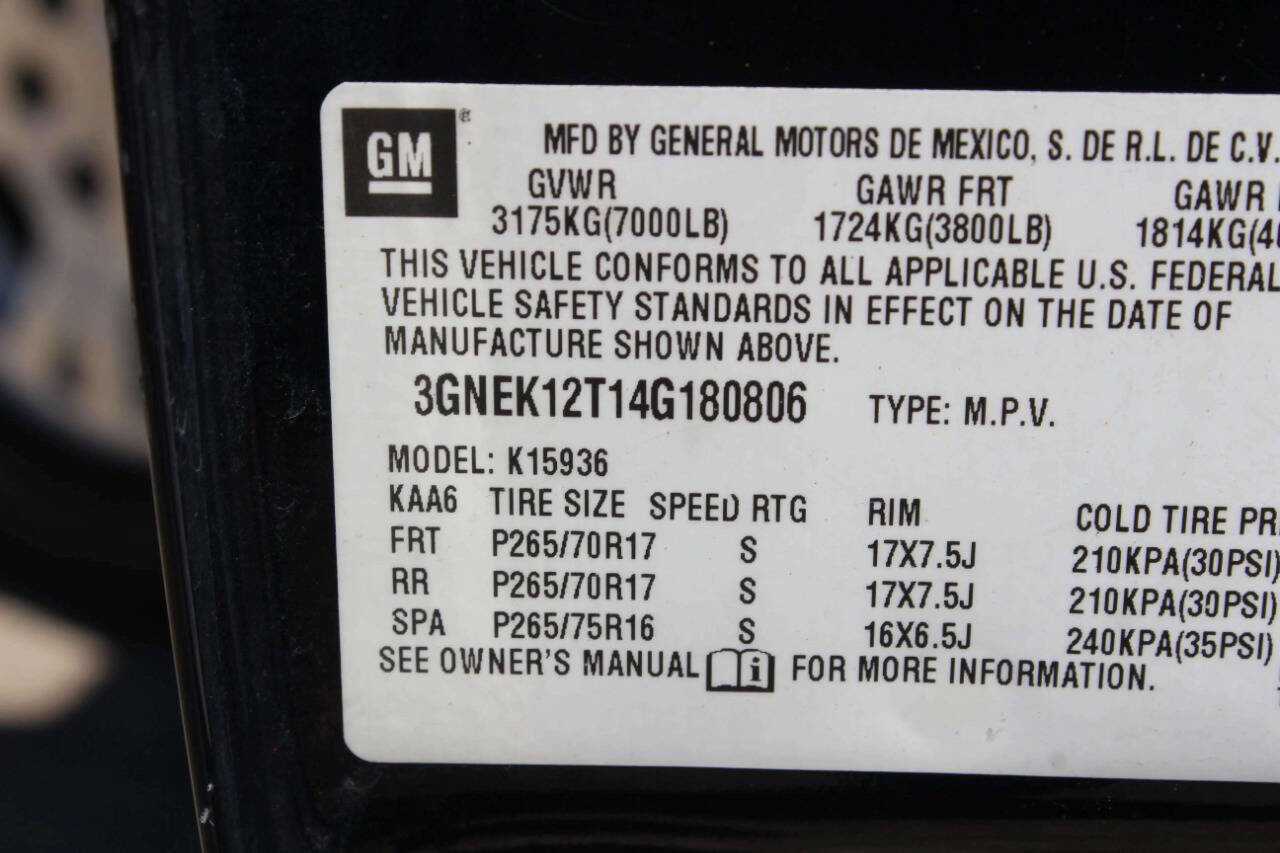 Used 2004 Chevrolet Avalanche Z71 w/ Preferred Equipment Group AWD/4WD image 10