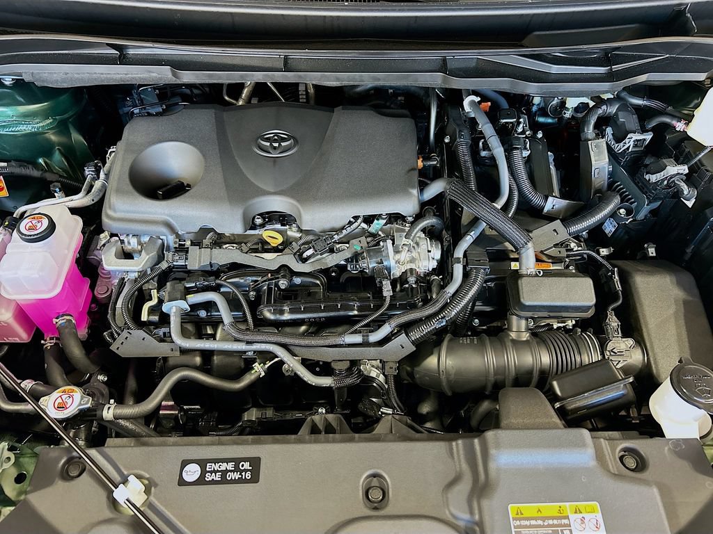 New 2025 Toyota Sienna XLE FWD image 7