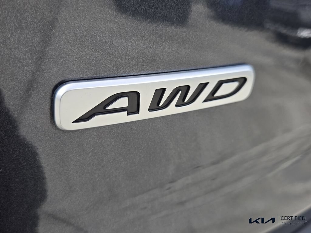 Certified 2022 Kia Telluride S AWD/4WD image 16