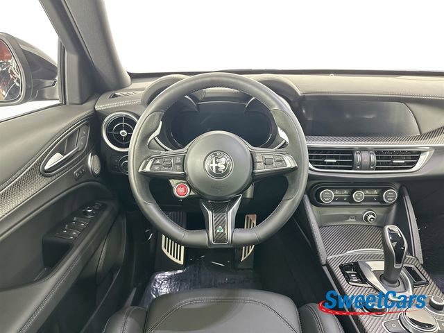 Used 2024 Alfa Romeo Stelvio Quadrifoglio w/ Active Assist Plus Package image 16