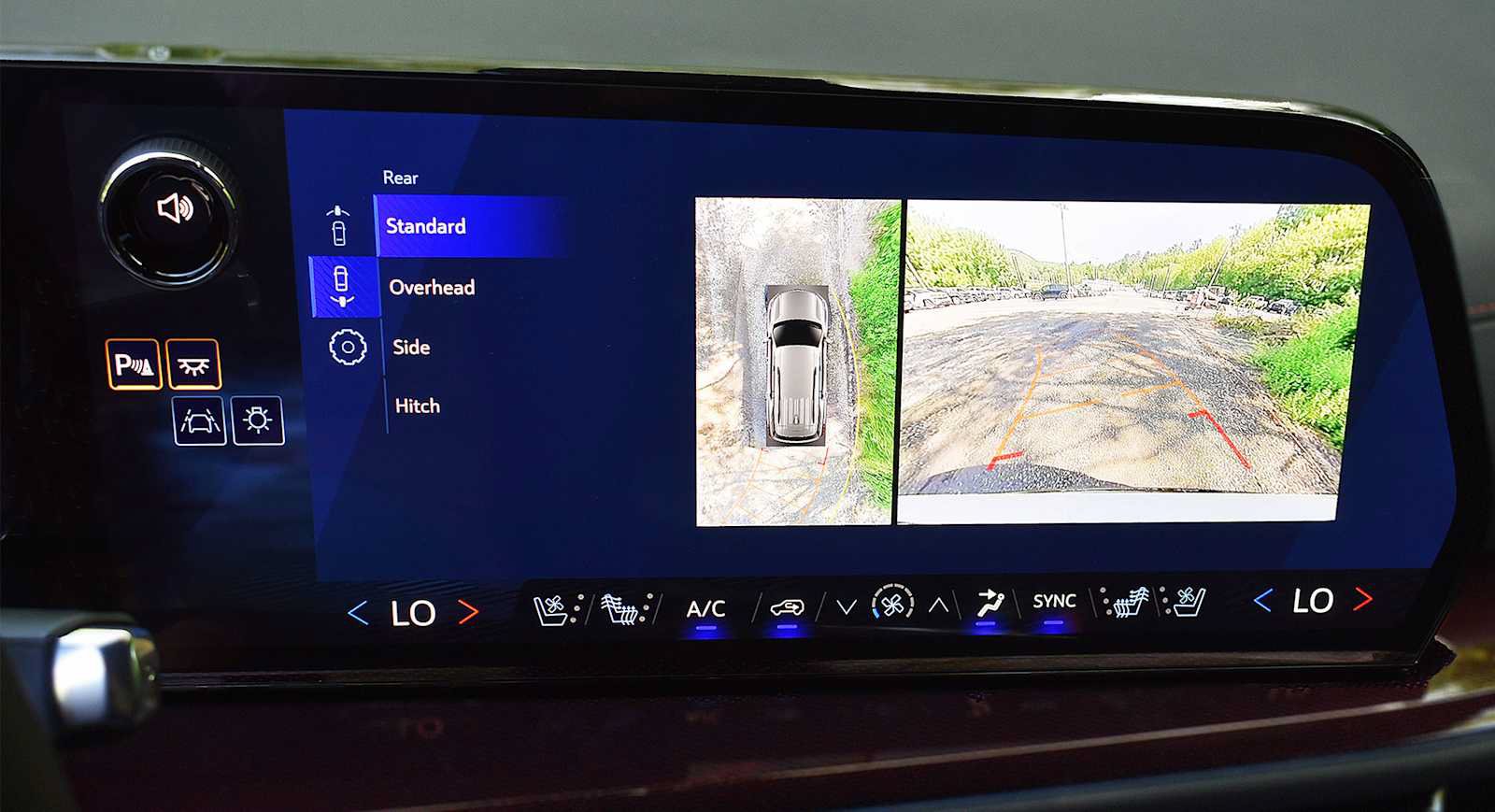New 2026 Chevrolet Traverse RS AWD/4WD image 21