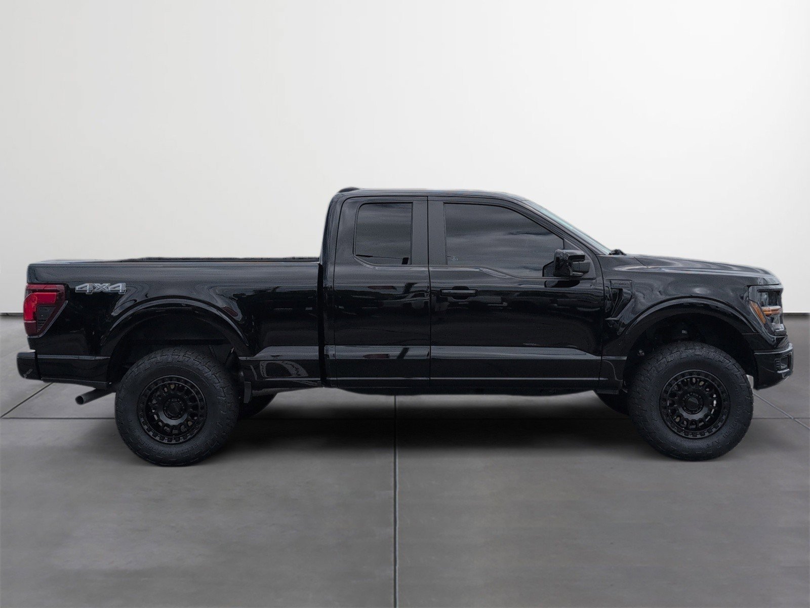 Used 2024 Ford F150 STX AWD/4WD image 6