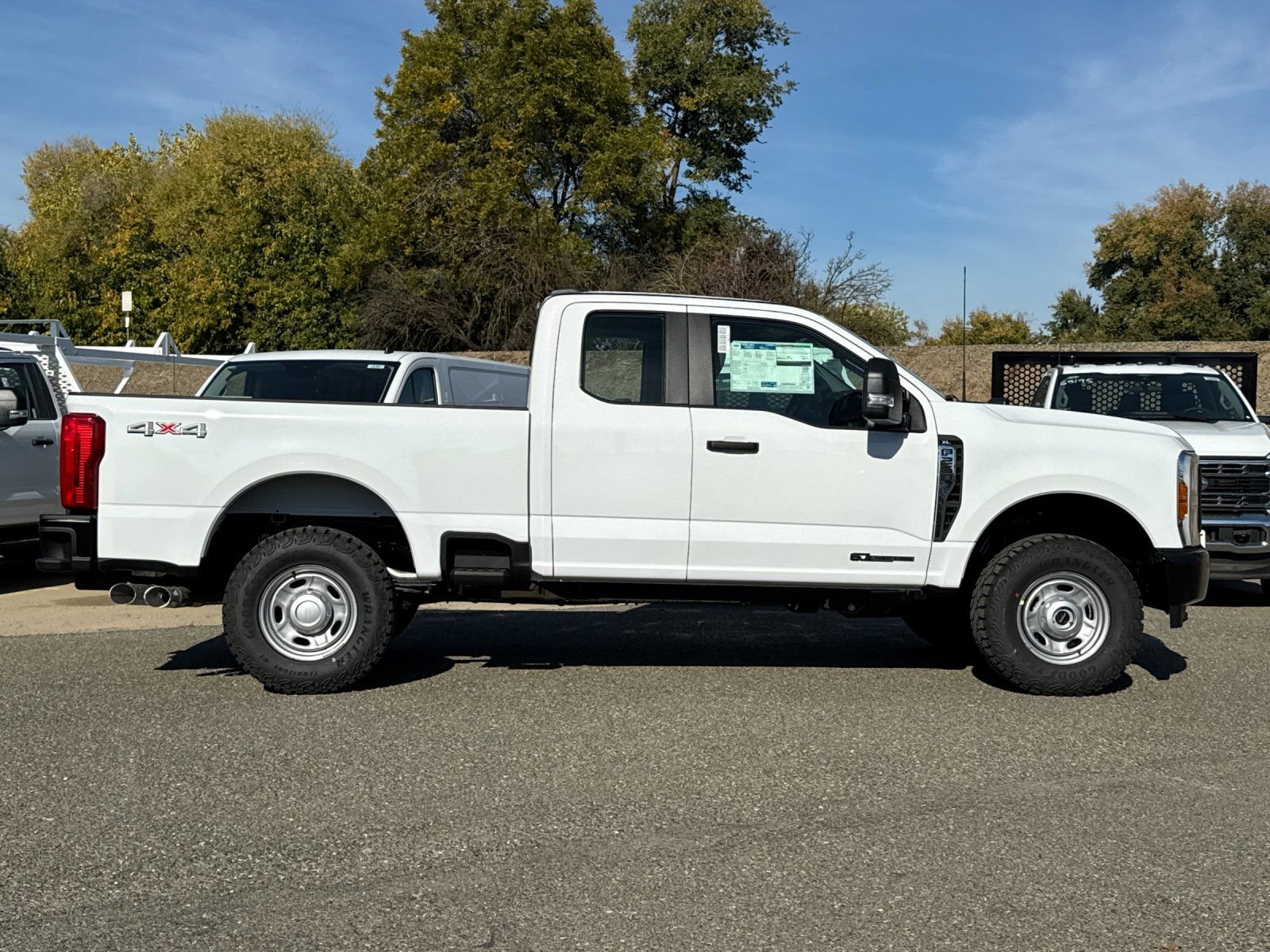 New 2026 Ford F250 XL w/ XL Off-Road Package image 2