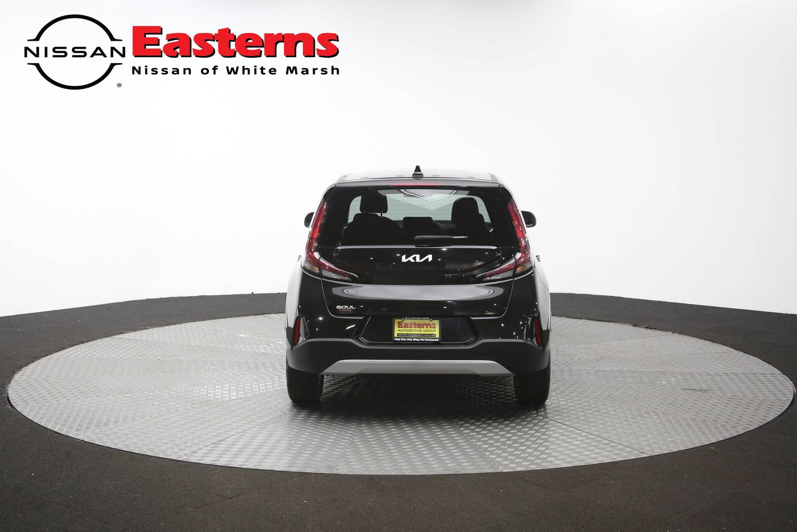 Used 2025 Kia Soul LX w/ LX Technology Package FWD image 36