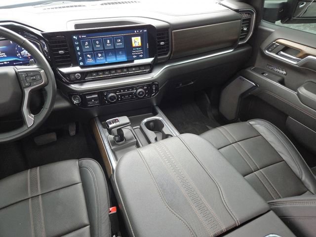 Used 2024 Chevrolet Silverado 1500 High Country w/ High Country Premium Package image 34