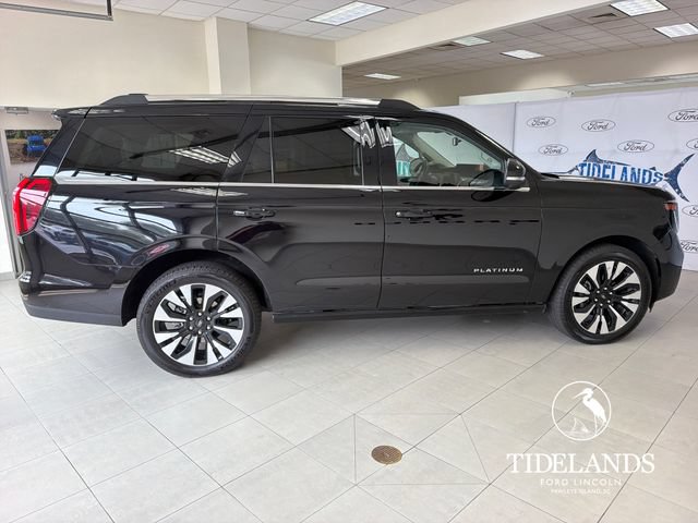 Certified 2025 Ford Expedition Platinum w/ Driver's Package AWD/4WD image 10