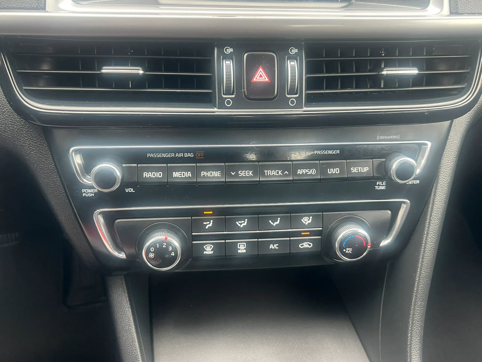 Used 2018 Kia Optima LX w/ 17" Alloy Wheels Package FWD image 23