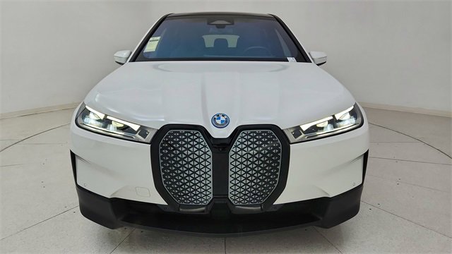 Used 2022 BMW iX xDrive50 w/ Premium Package image 13