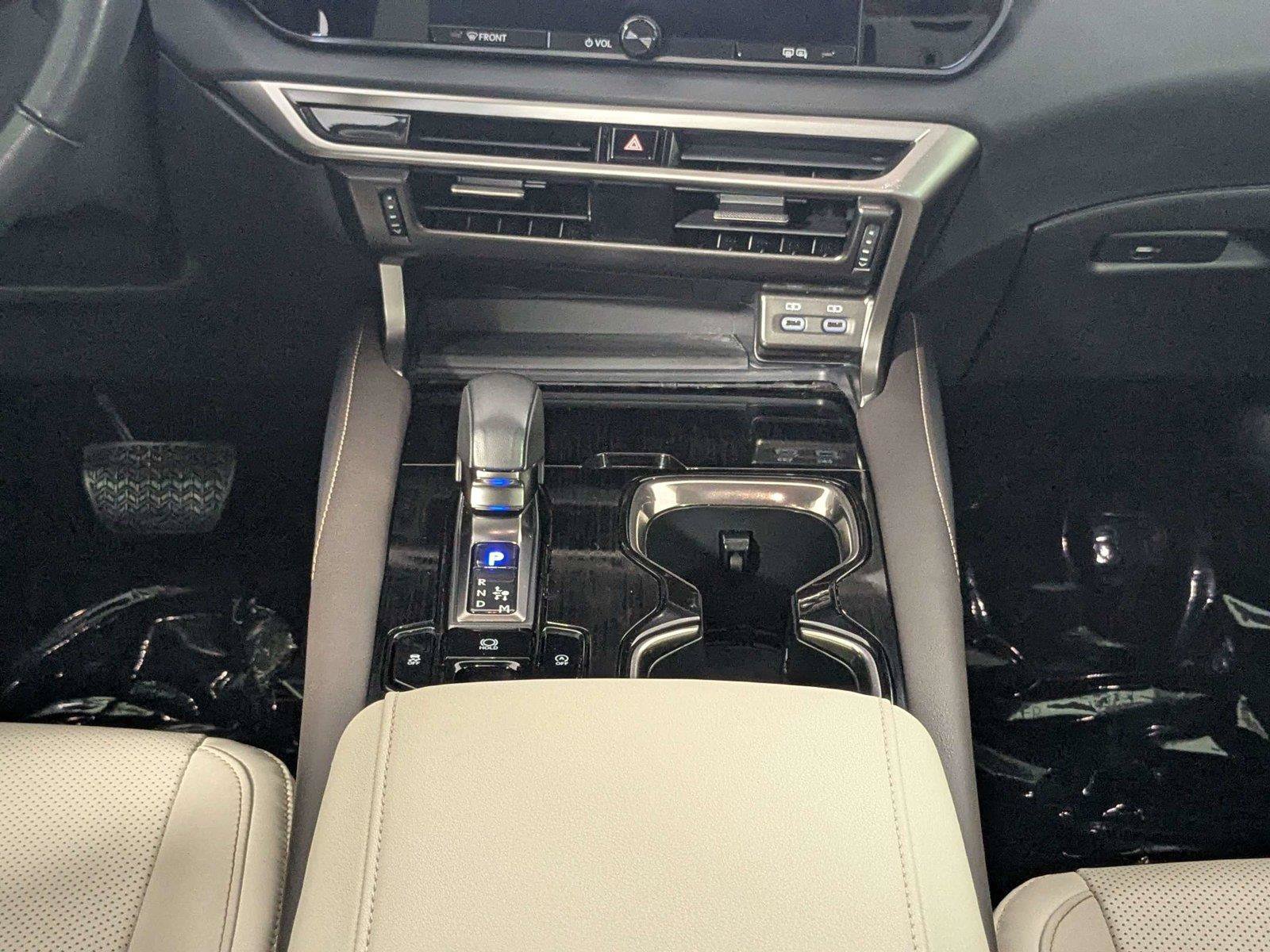 Used 2024 Lexus RX 350 FWD w/ Technology Package image 42