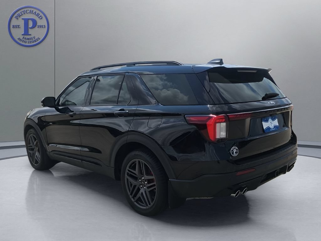 Used 2026 Ford Explorer ST AWD/4WD image 5