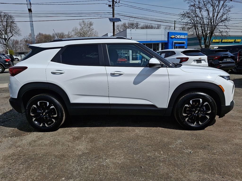 Used 2023 Chevrolet TrailBlazer LT image 10