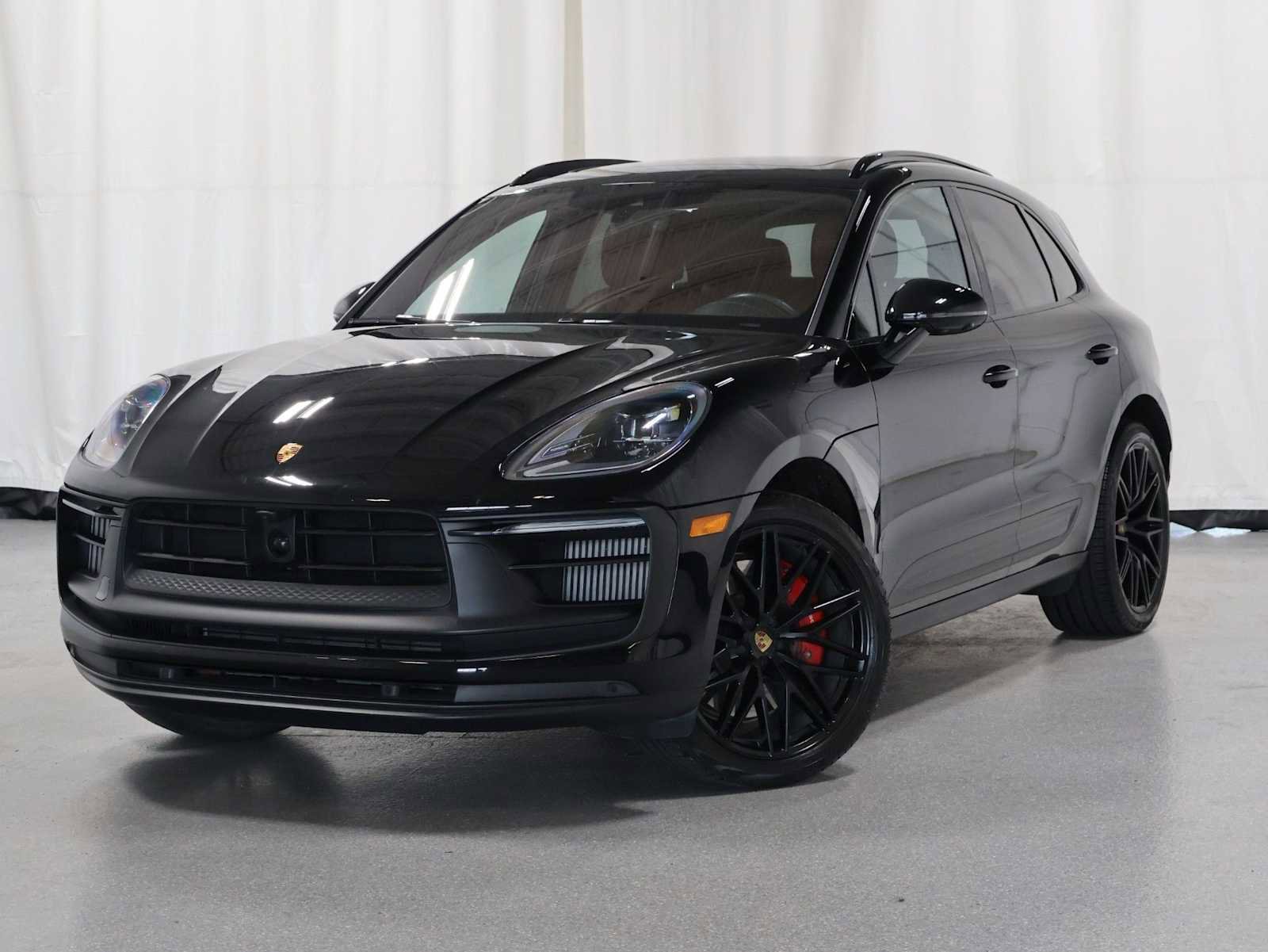 Certified 2023 Porsche Macan GTS AWD/4WD image 1