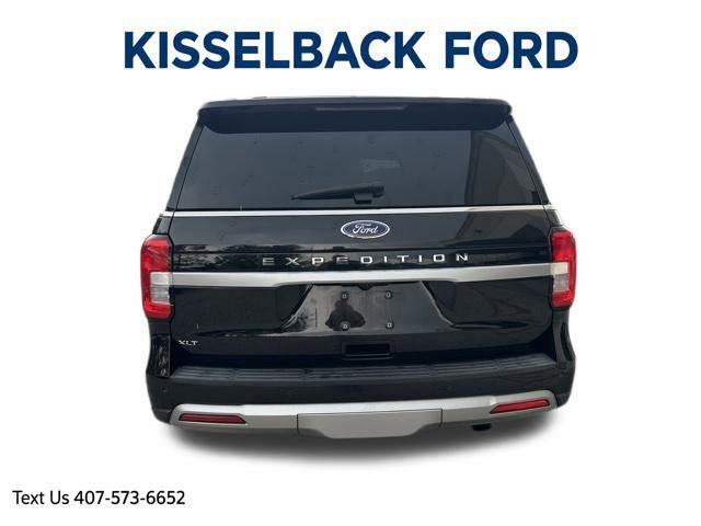 Used 2022 Ford Expedition XLT AWD/4WD image 5