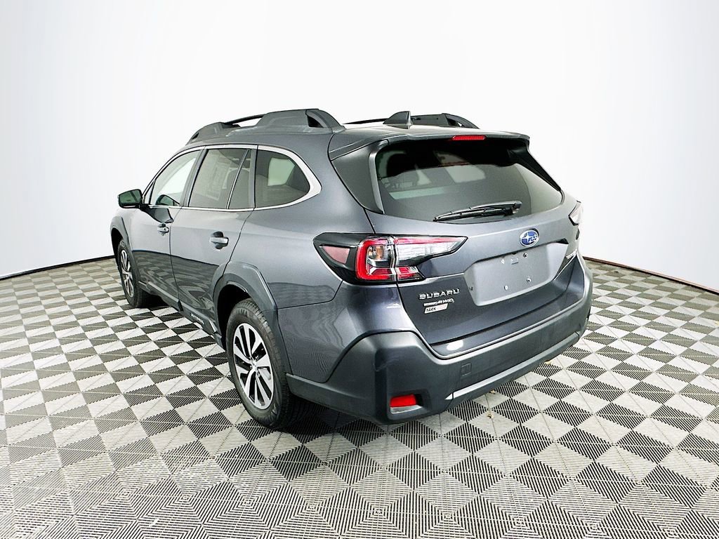 Certified 2025 Subaru Outback Premium image 7