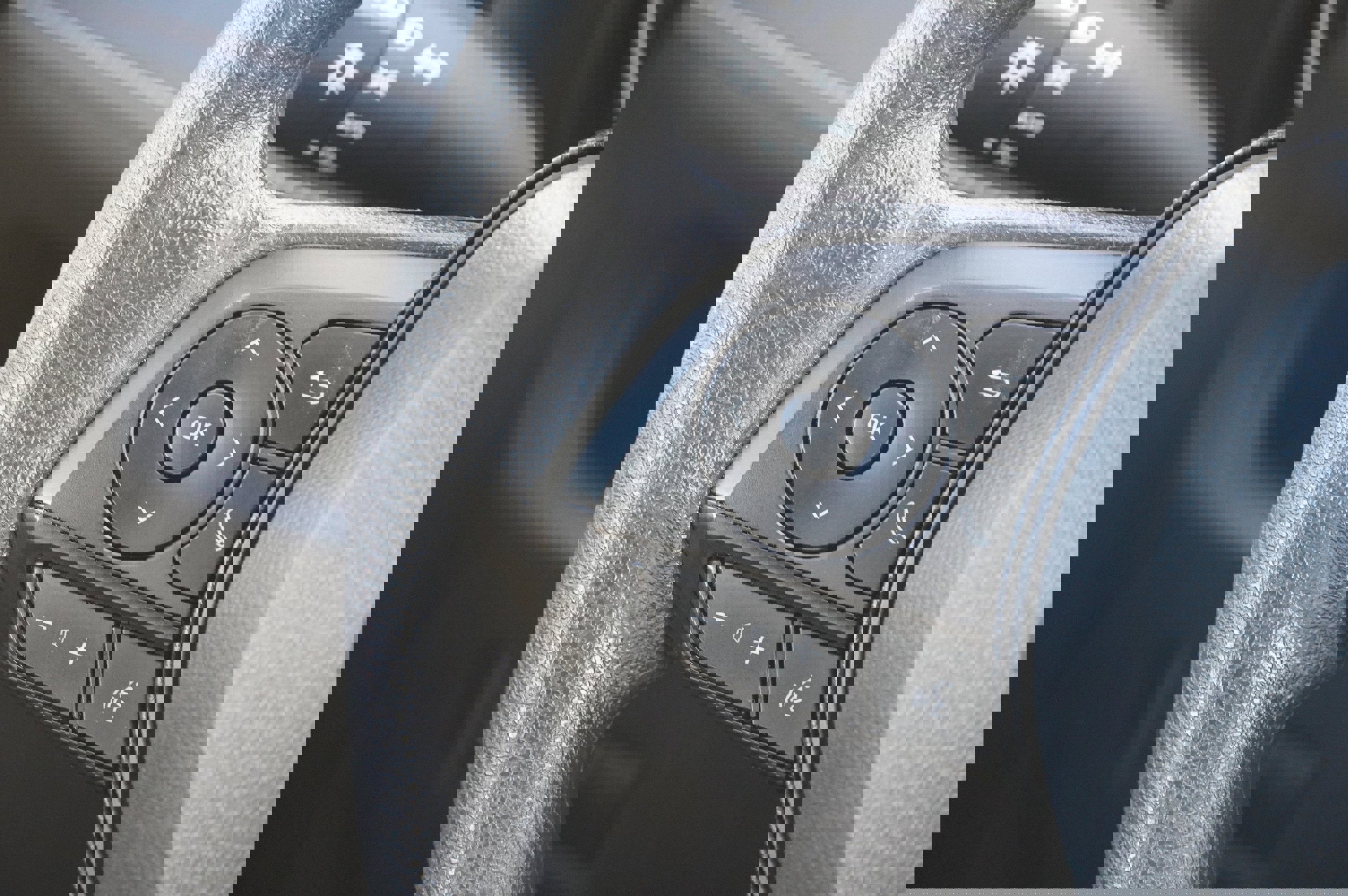 Certified 2025 Toyota RAV4 XLE image 28