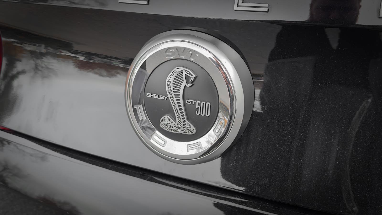 Used 2012 Ford Mustang Shelby GT500 w/ SVT Performance Pkg image 8