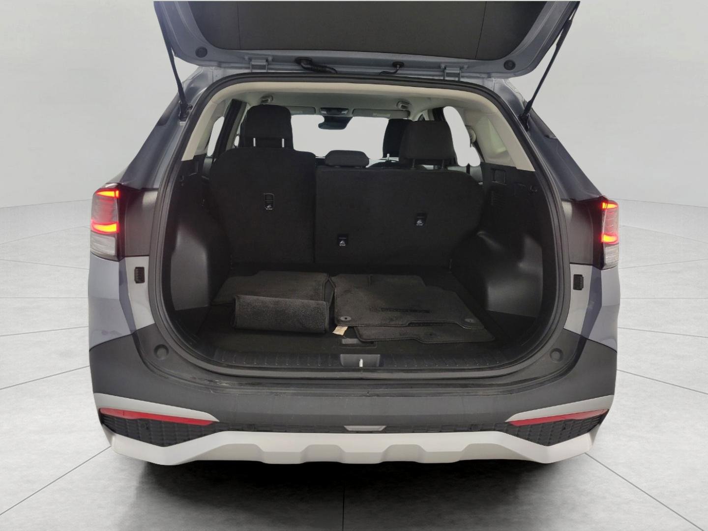 Used 2025 Kia Sportage LX image 16