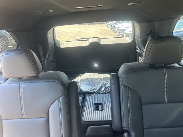 New 2026 GMC Acadia Elevation w/ Black Edition AWD/4WD image 15