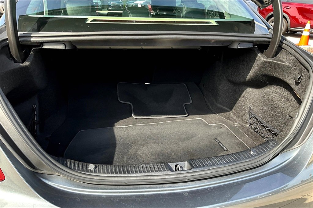 Used 2017 Mercedes-Benz C 300 4MATIC Sedan image 35