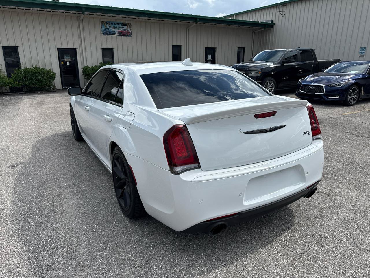Used 2023 Chrysler 300 C RWD image 66
