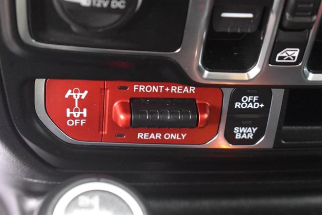 Used 2021 Jeep Gladiator Rubicon w/ Cold Weather Group AWD/4WD image 29