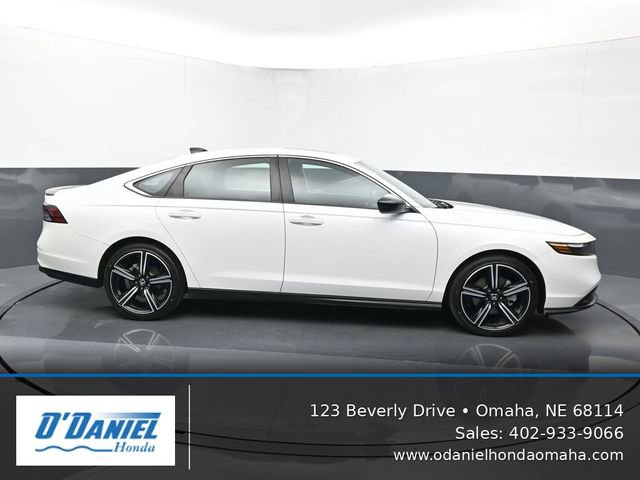 Used 2023 Honda Accord Sport image 7