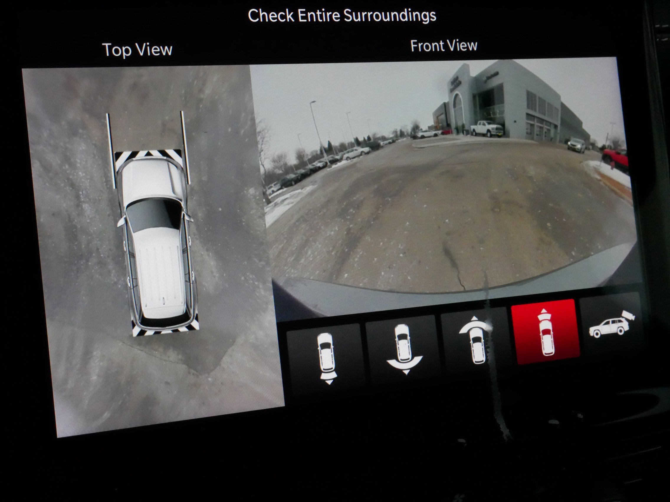 Certified 2023 Jeep Grand Cherokee Limited w/ Luxury Tech Group II image 33