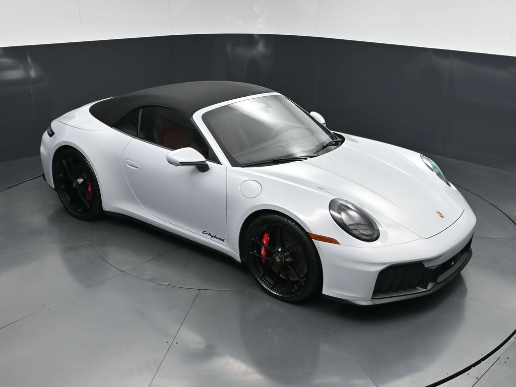 Used 2026 Porsche 911 Carrera GTS RWD image 20