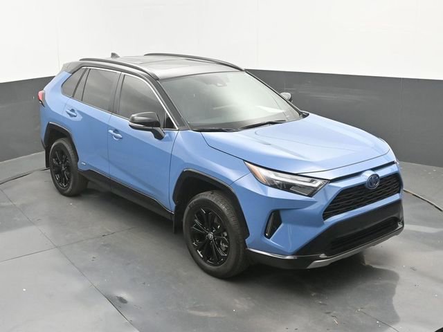 Used 2024 Toyota RAV4 XSE w/ Weather Package AWD/4WD image 29