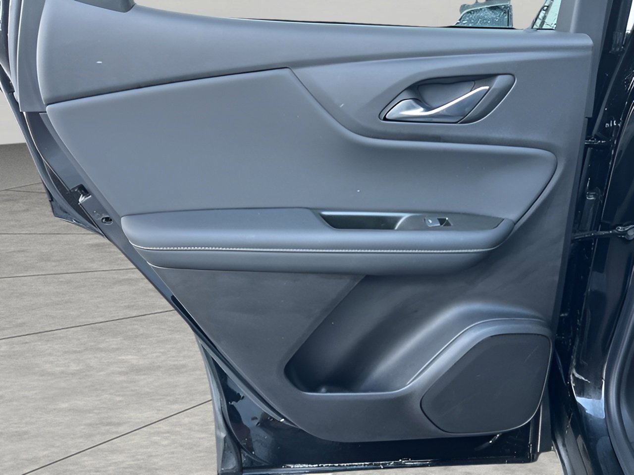 Used 2024 Chevrolet Blazer LT w/ Convenience Package image 27