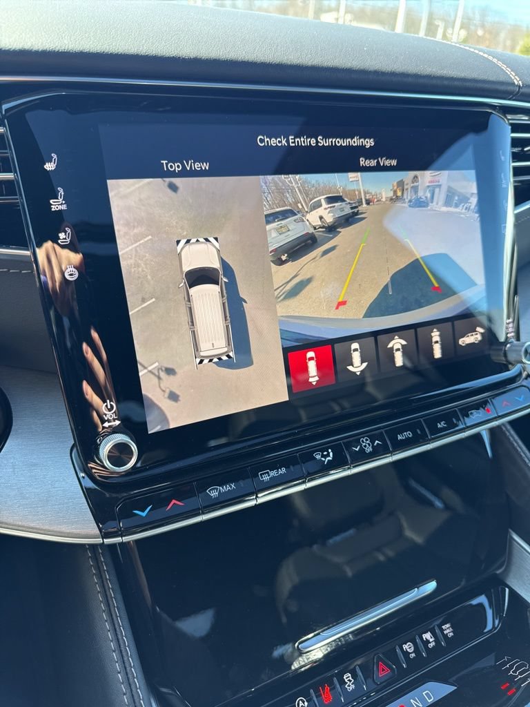 New 2026 Jeep Grand Wagoneer Limited AWD/4WD image 16