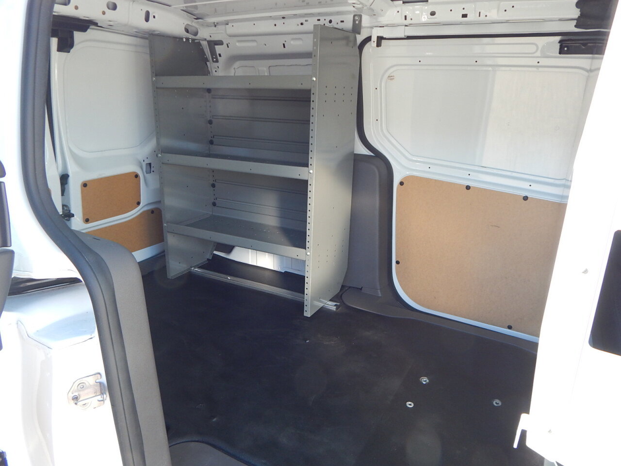 Used 2020 Ford Transit Connect XL image 12