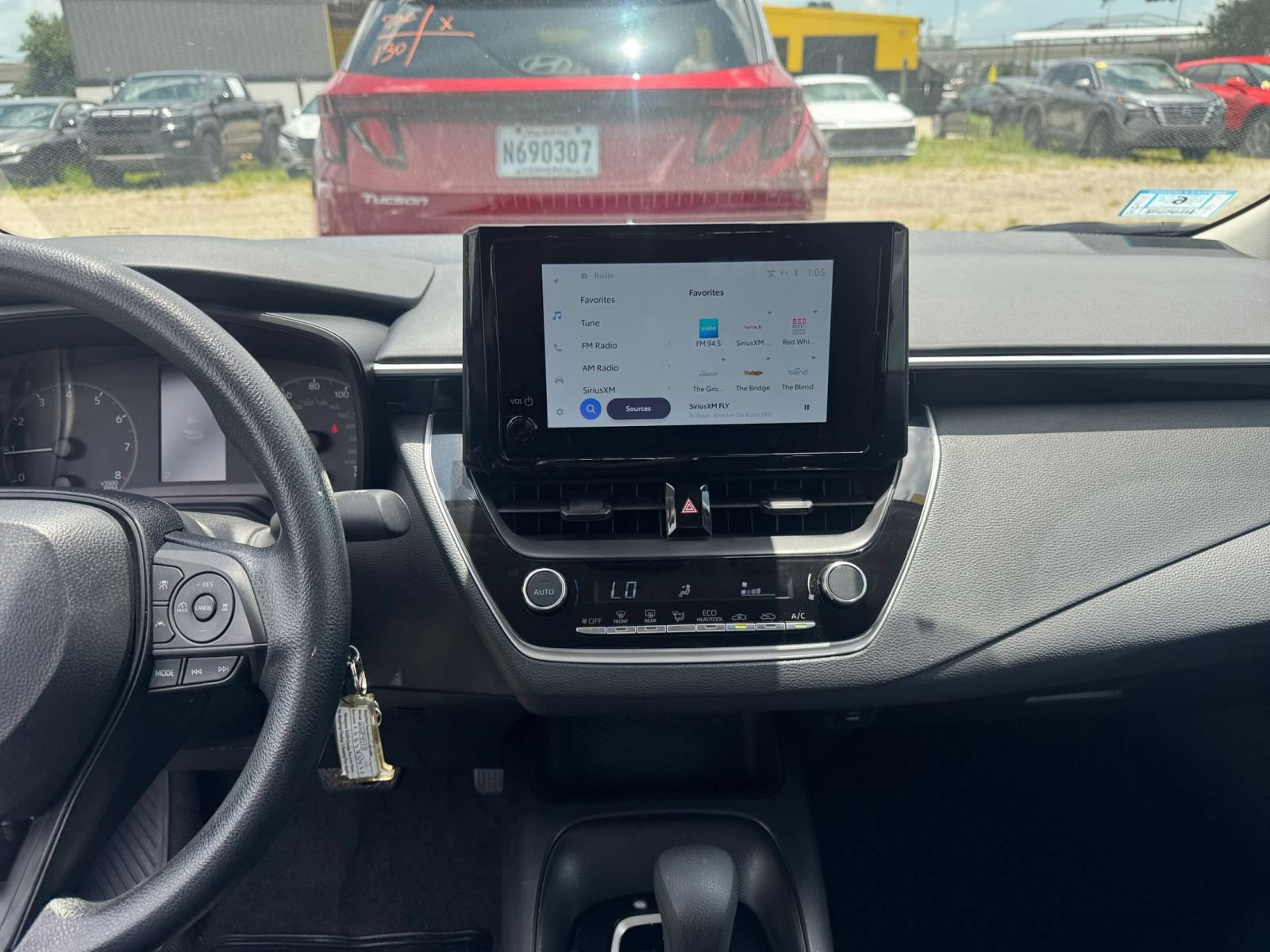 Used 2025 Toyota Corolla LE FWD image 16