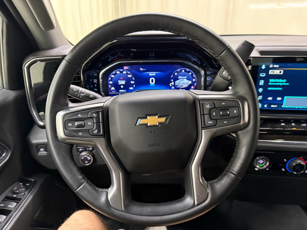 Certified 2024 Chevrolet Silverado 1500 LT AWD/4WD image 31