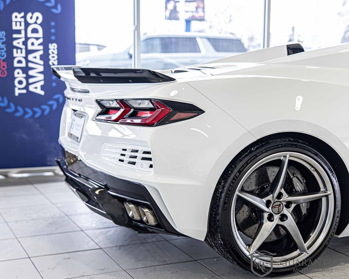 Used 2024 Chevrolet Corvette E-Ray AWD/4WD image 12