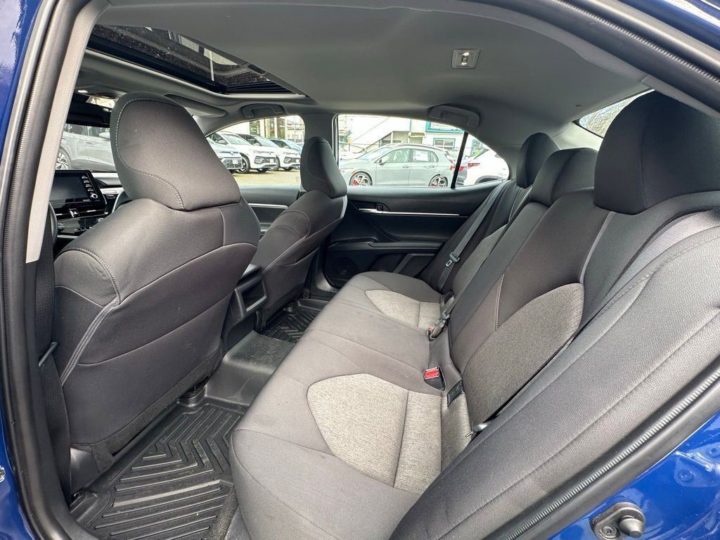 Used 2023 Toyota Camry LE w/ Convenience Package image 10