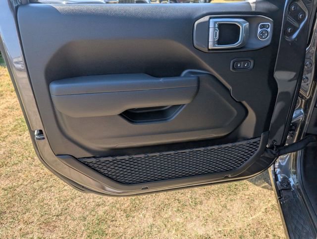 New 2026 Jeep Gladiator Sport AWD/4WD image 9