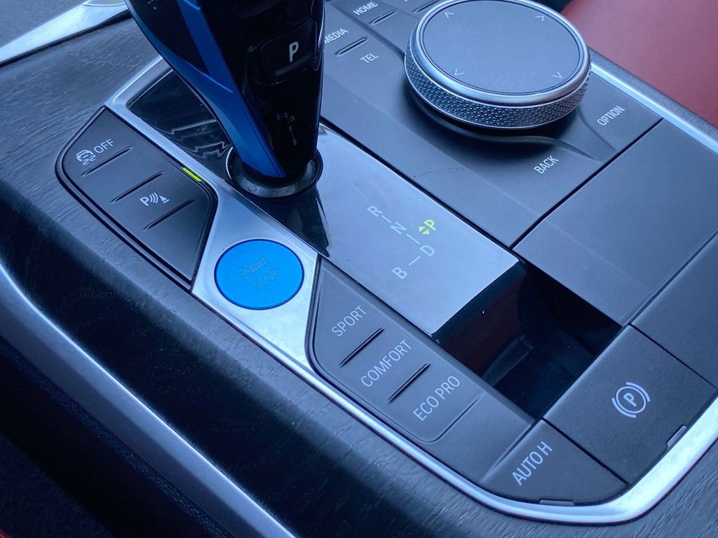 Used 2023 BMW i4 eDrive40 image 33