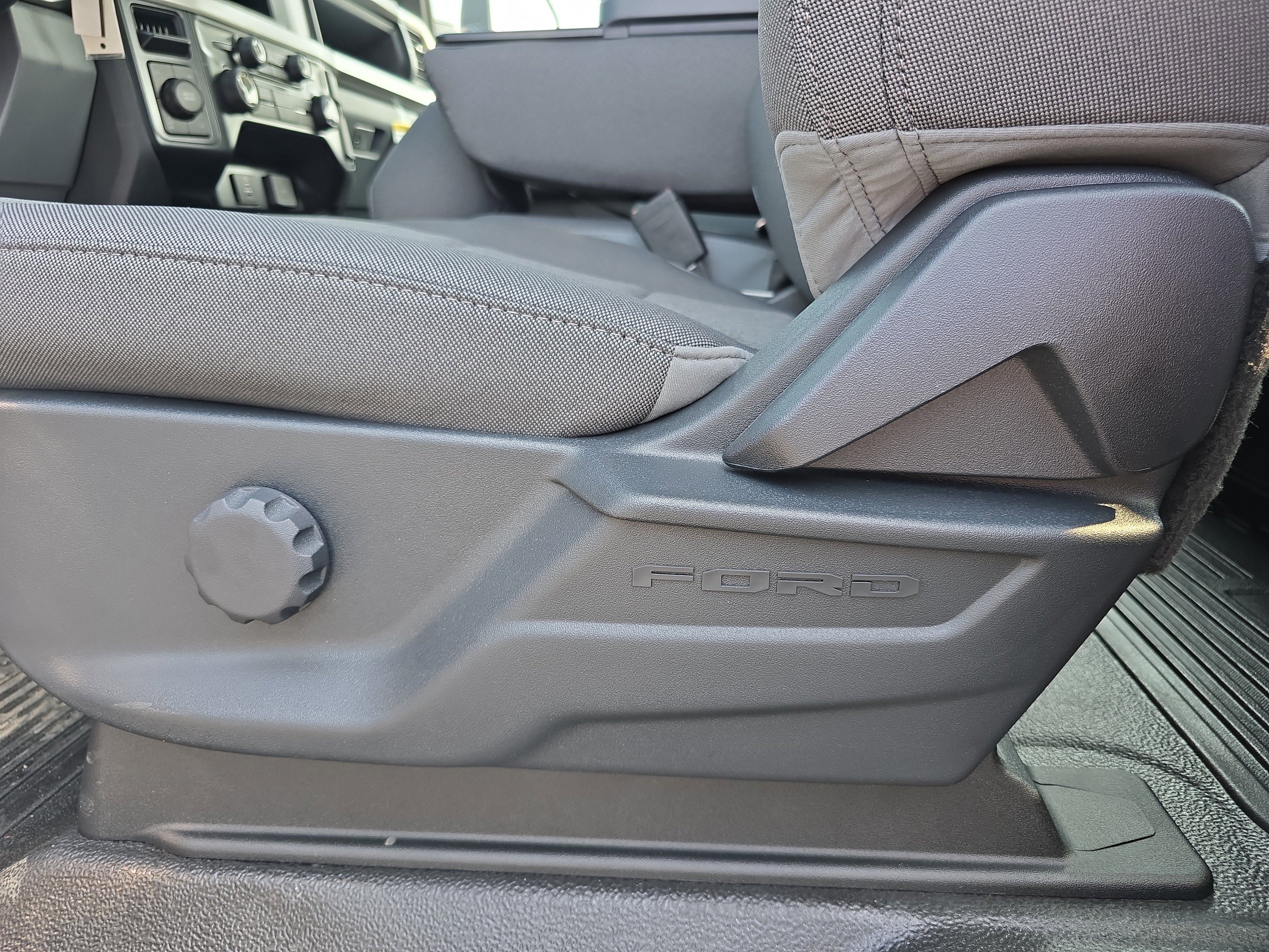 New 2025 Ford F250 XL image 14