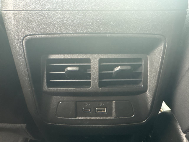 Used 2023 GMC Canyon AT4 AWD/4WD image 19
