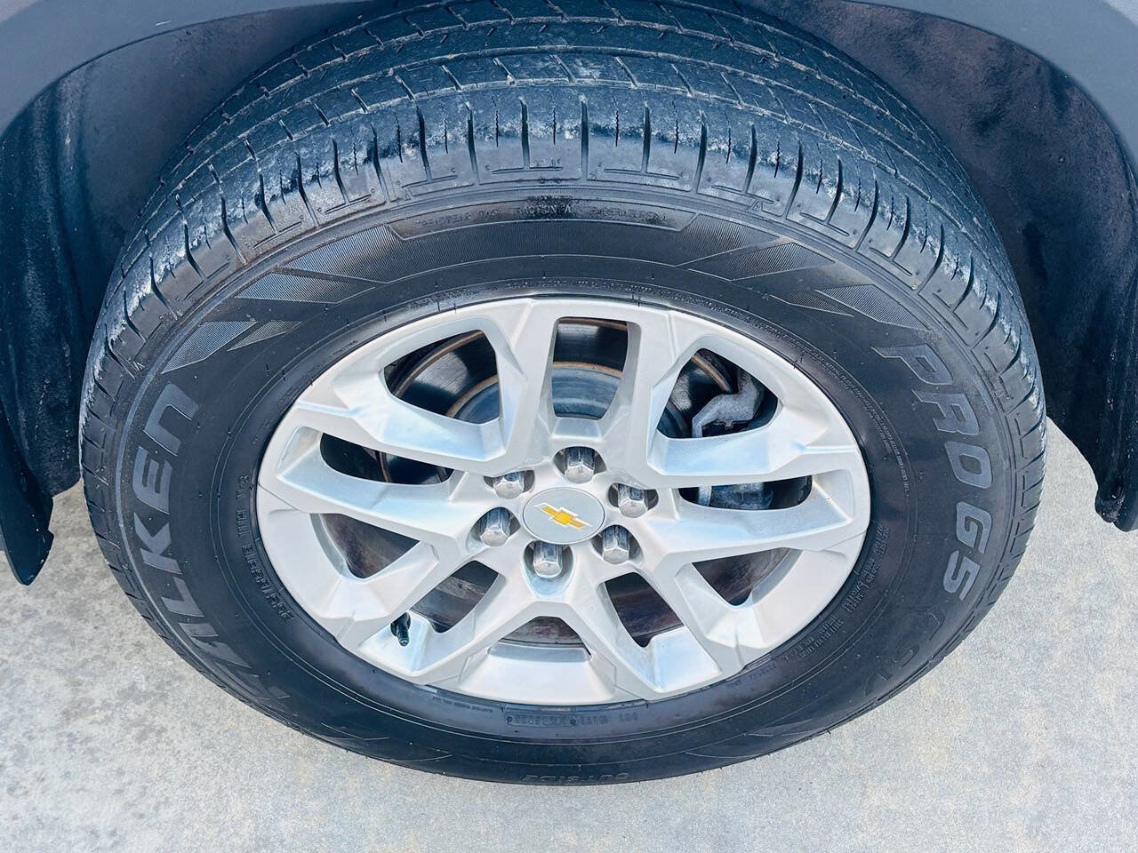 Used 2019 Chevrolet Traverse LT image 36