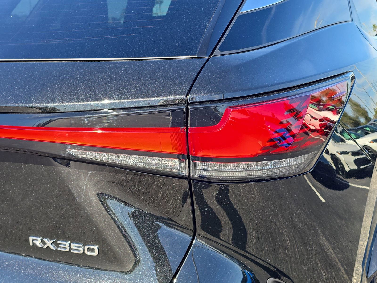 Used 2024 Lexus RX 350 FWD w/ Technology Package image 8