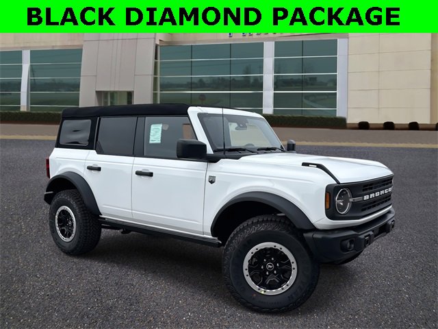 New 2025 Ford Bronco Big Bend w/ Black Diamond Package image 1
