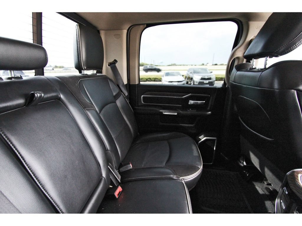 Used 2019 RAM 2500 Laramie AWD/4WD image 13