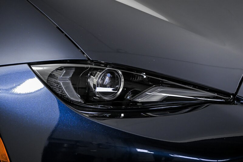 Used 2025 MAZDA MX-5 Miata Grand Touring w/ Weather Package RWD image 4