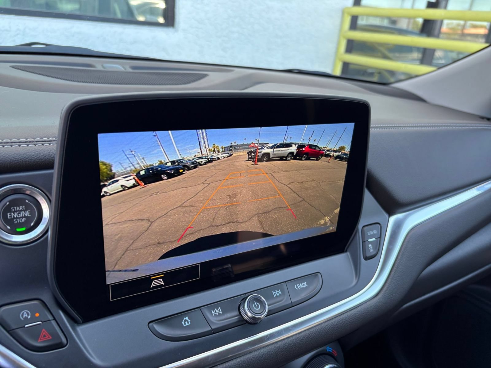 Used 2025 Chevrolet Blazer LT FWD image 24