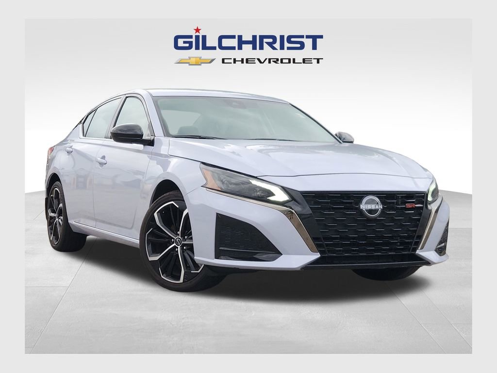 Used 2025 Nissan Altima 2.5 SR